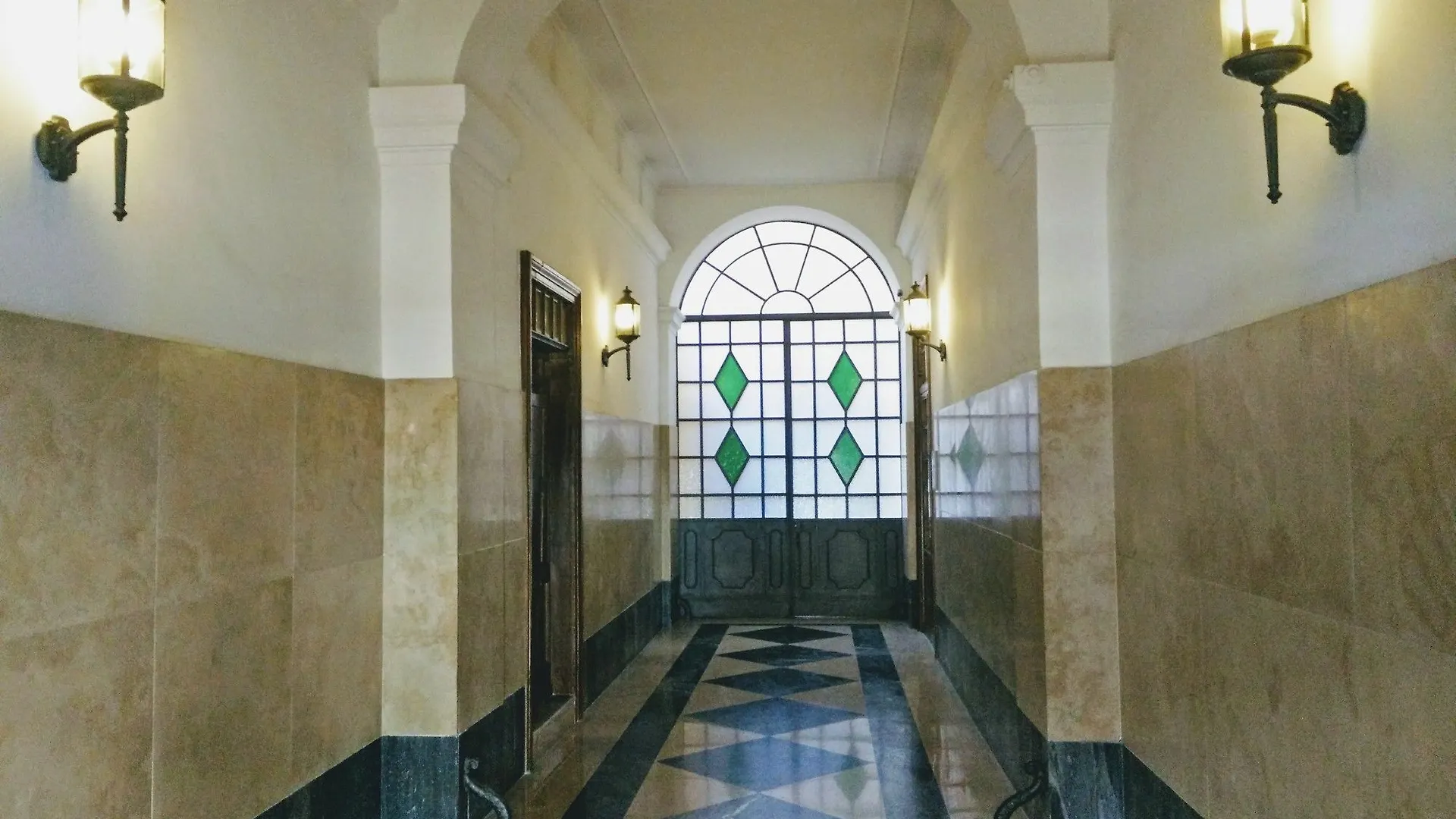 Guest House Cavour 278 Ρώμη 2*,  Ιταλία